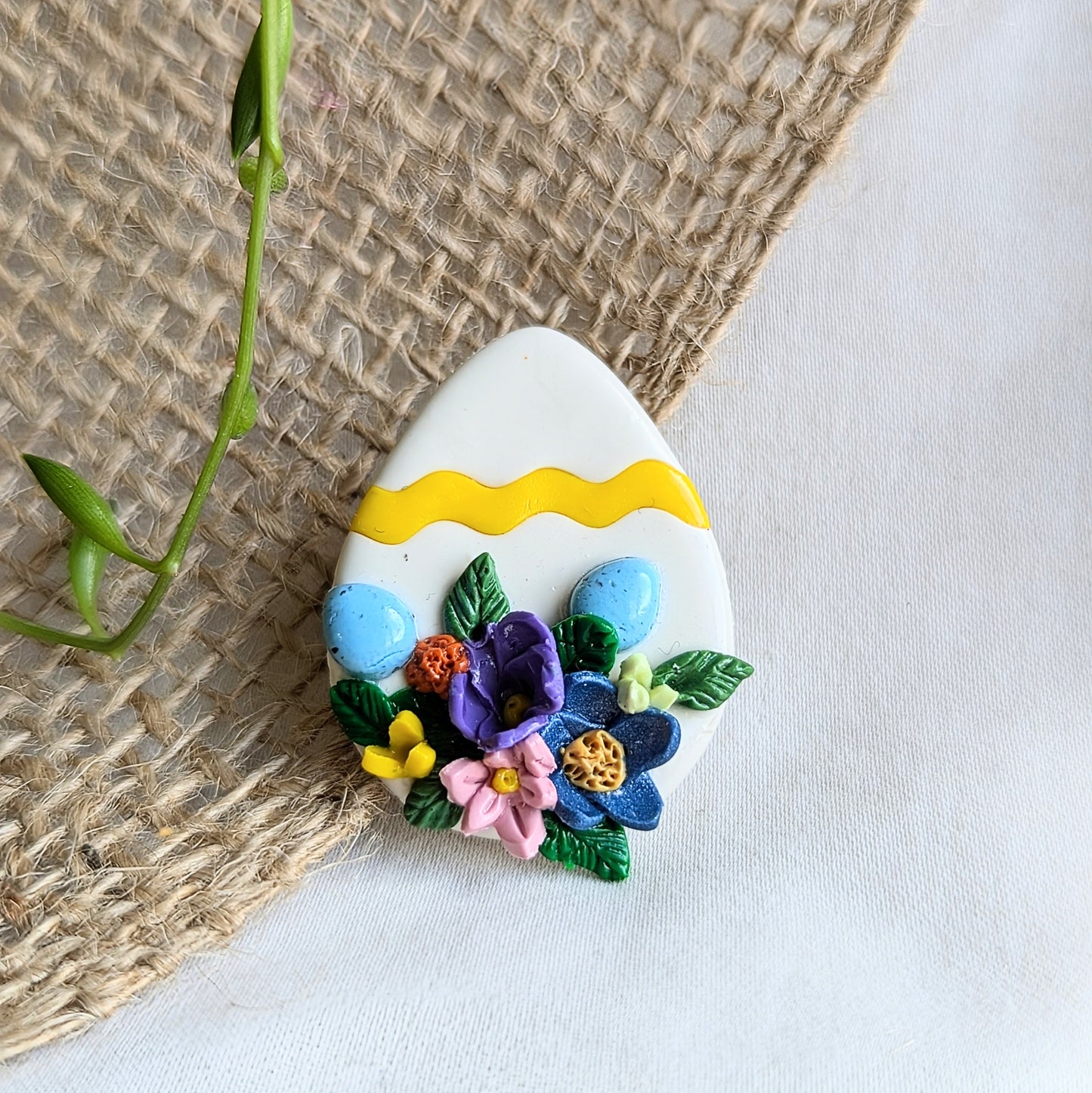 Easter egg pin